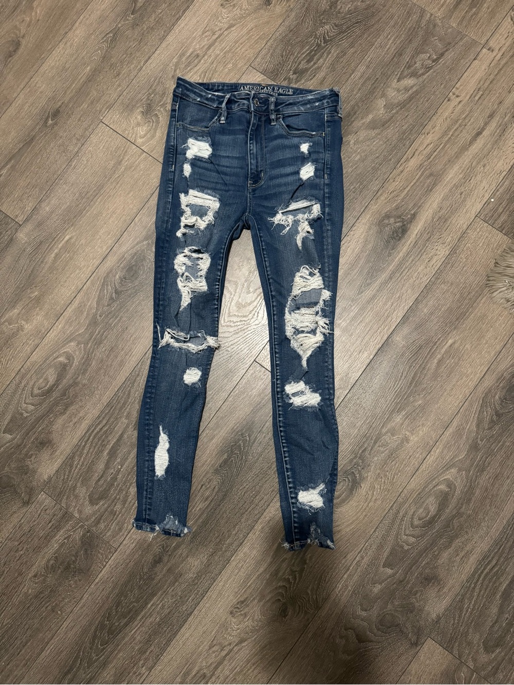 American Eagle Outfitters Women’s High Rise Dark Blue Ripped Skinny Jeans